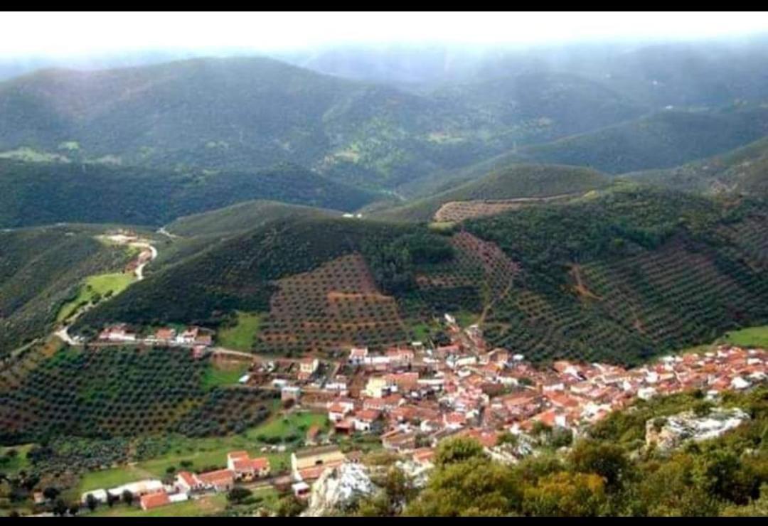 Alojamiento Turistico Las Solaneras Villa Solana del Pino Habitación foto